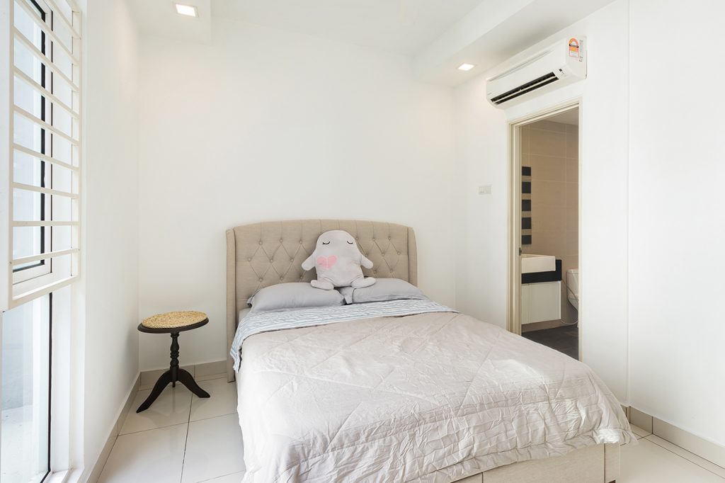 Airhost Interior Design Project in Central Residence A-13-18 2